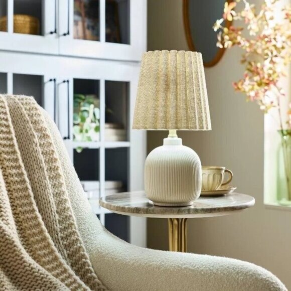 Ribbed Ceramic Table Lamp Cream/Oatmeal - Hearth & Hand‎ Magnolia - Target 2024 - Picture 2 of 8